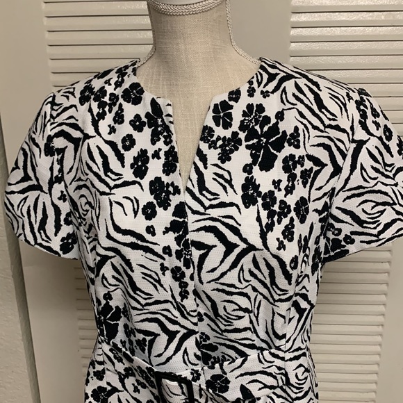 ISABELLA suits Floral Print Short Sleeve Suit Jacket - Picture 2 of 16